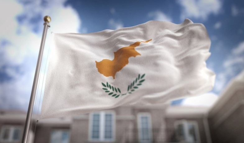 Những thay đổi đối với chương trình định cư theo diện đầu tư của Síp là gì?