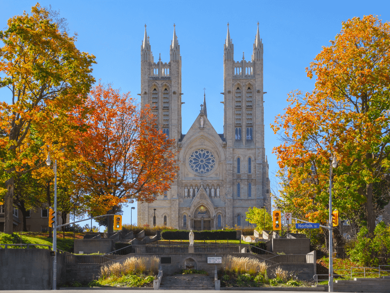 Tại sao nên chọn định cư Canada?