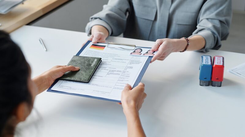 Bí quyết chọn công ty EB3 uy tín