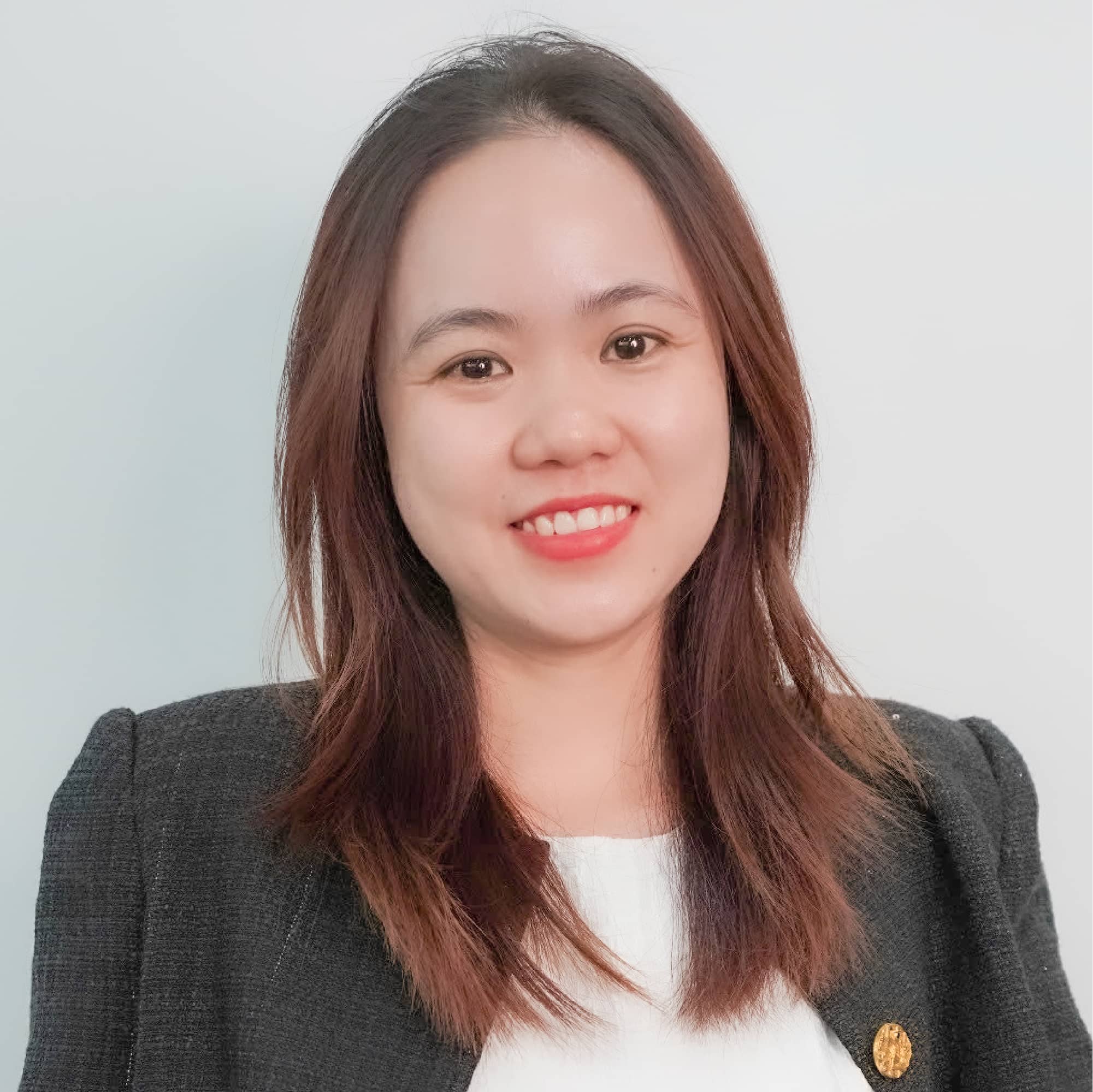 Ms. Khánh Đỗ