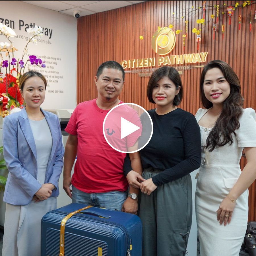 Gia đình anh Pha - chị Du
