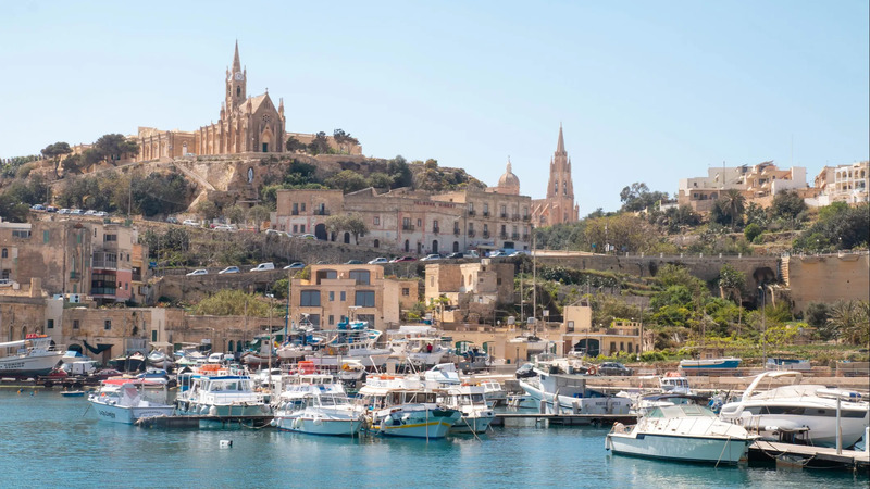 Ưu điểm và thách thức khi sống tại Malta