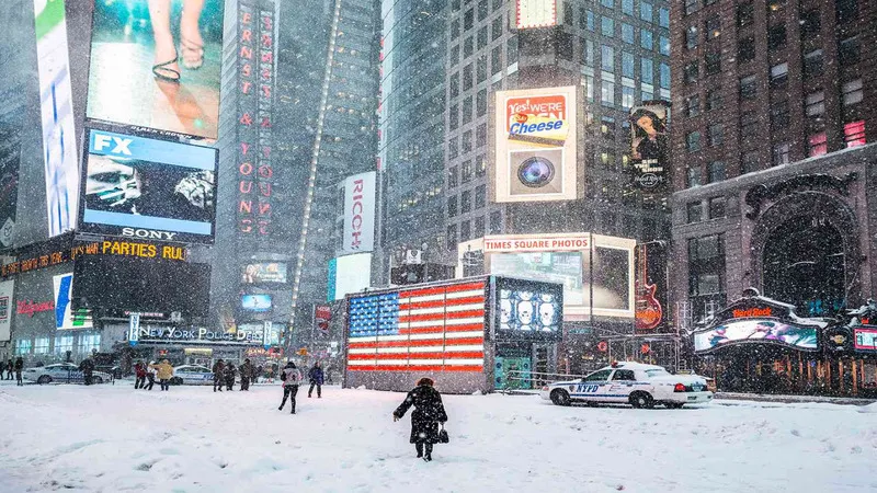 Lời khuyên khi chuẩn bị hành lý theo từng vùng khí hậu Mỹ