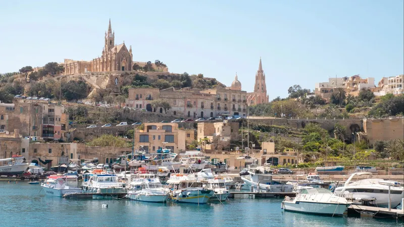 Ưu điểm và thách thức khi sống tại Malta