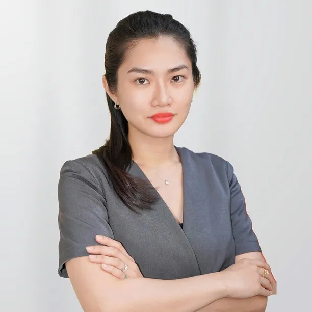 Ms. Xuân Phạm