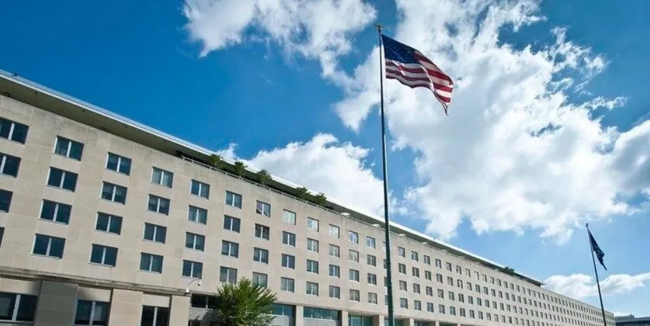 Thách thức theo Đạo luật Thủ tục Hành chính (APA) đối với thay đổi trong quy trình xử lý visa định cư