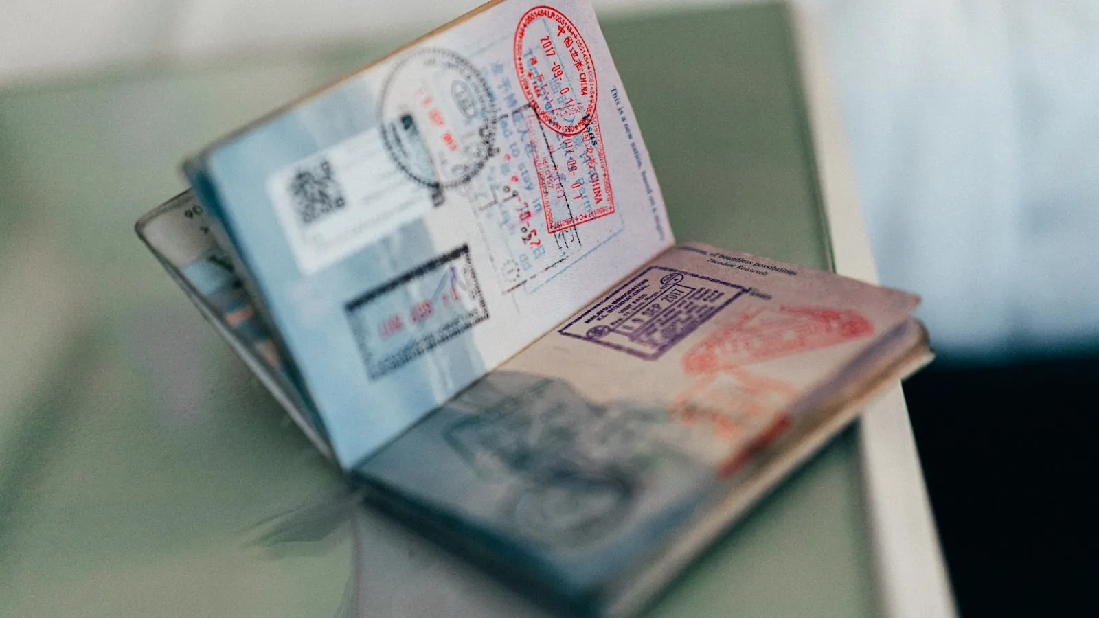 Form I-94 và visa F-1 khác nhau như thế nào